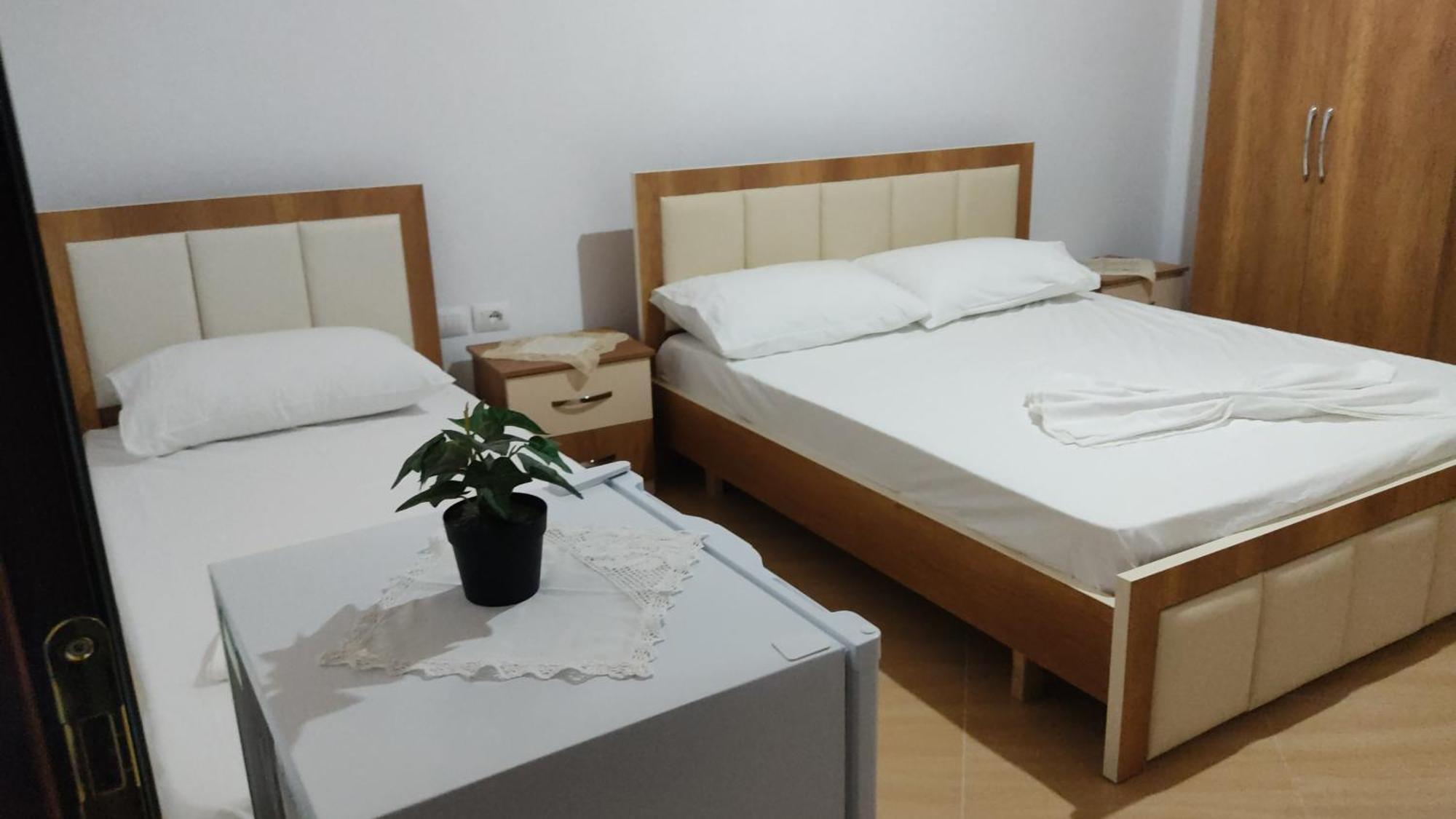 Dino Guest House Gjirokastër 외부 사진