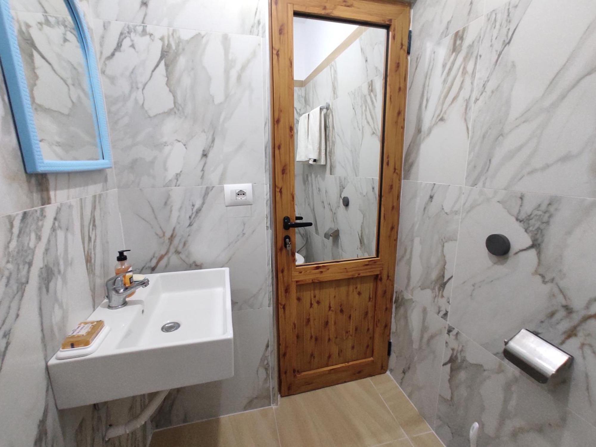 Dino Guest House Gjirokastër 외부 사진